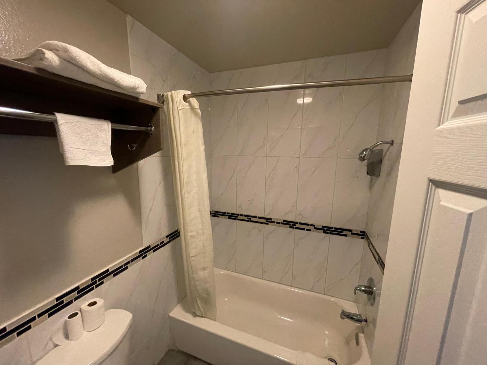 Simplestay Suites - Downtown San Bernardino Eksteriør billede
