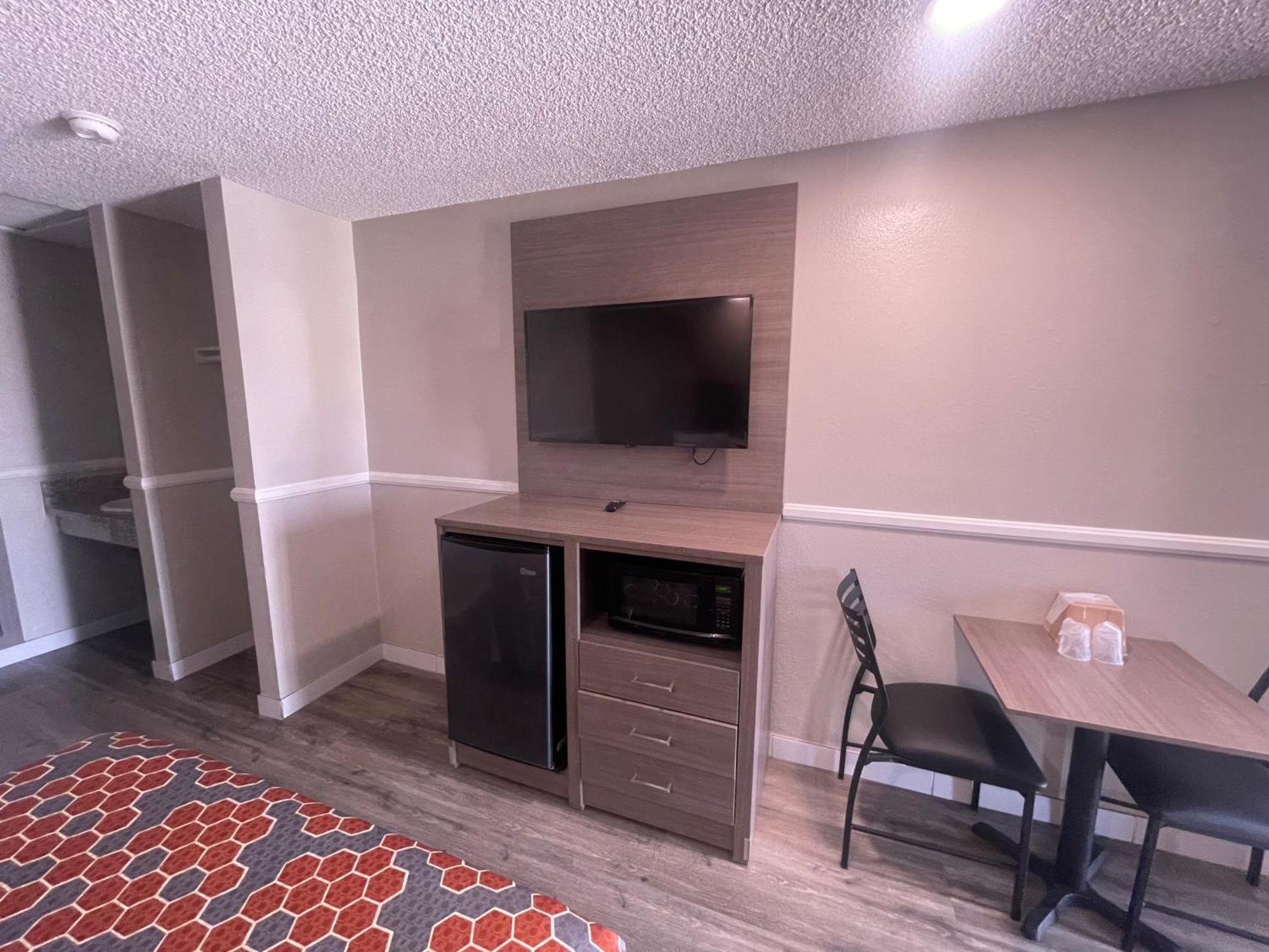 Simplestay Suites - Downtown San Bernardino Eksteriør billede