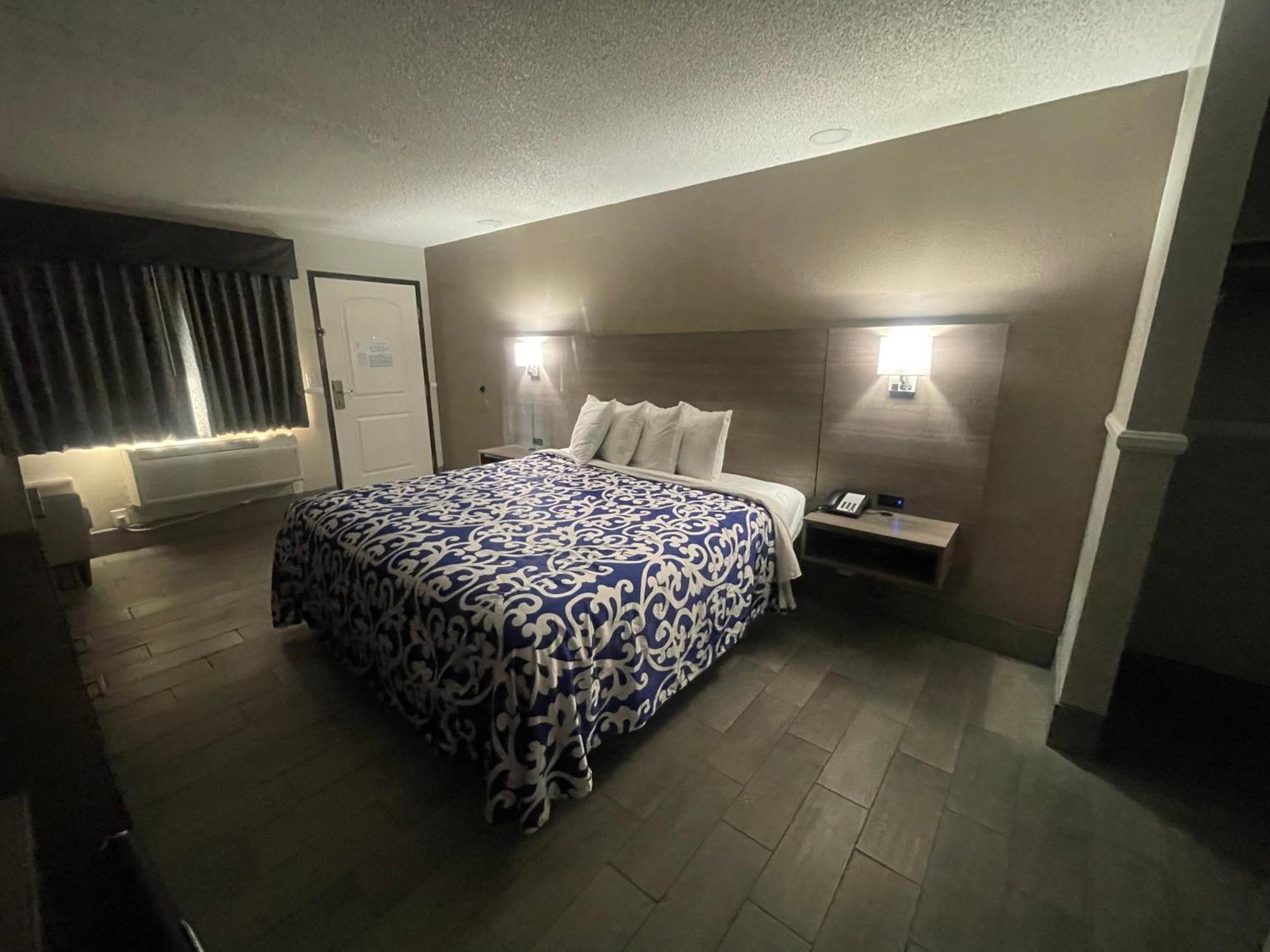 Simplestay Suites - Downtown San Bernardino Eksteriør billede